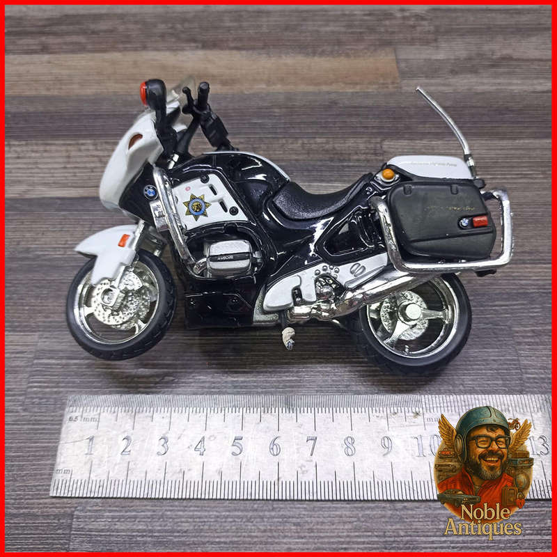 Die Cast 11