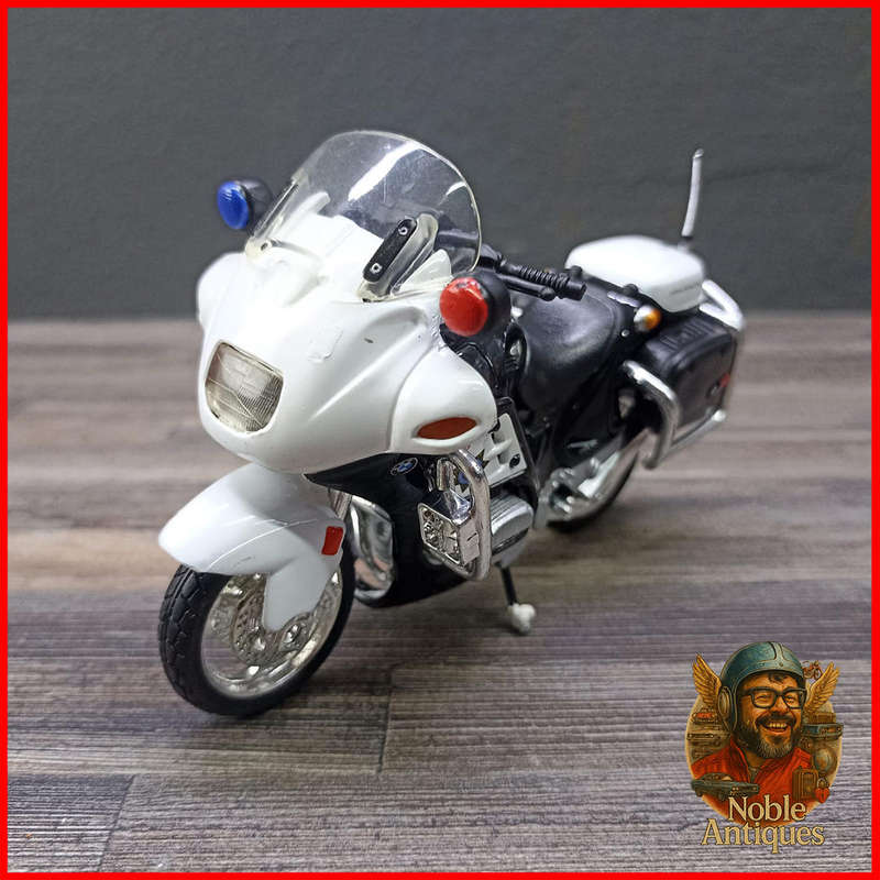 Die Cast 11
