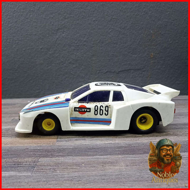Die Cast 26