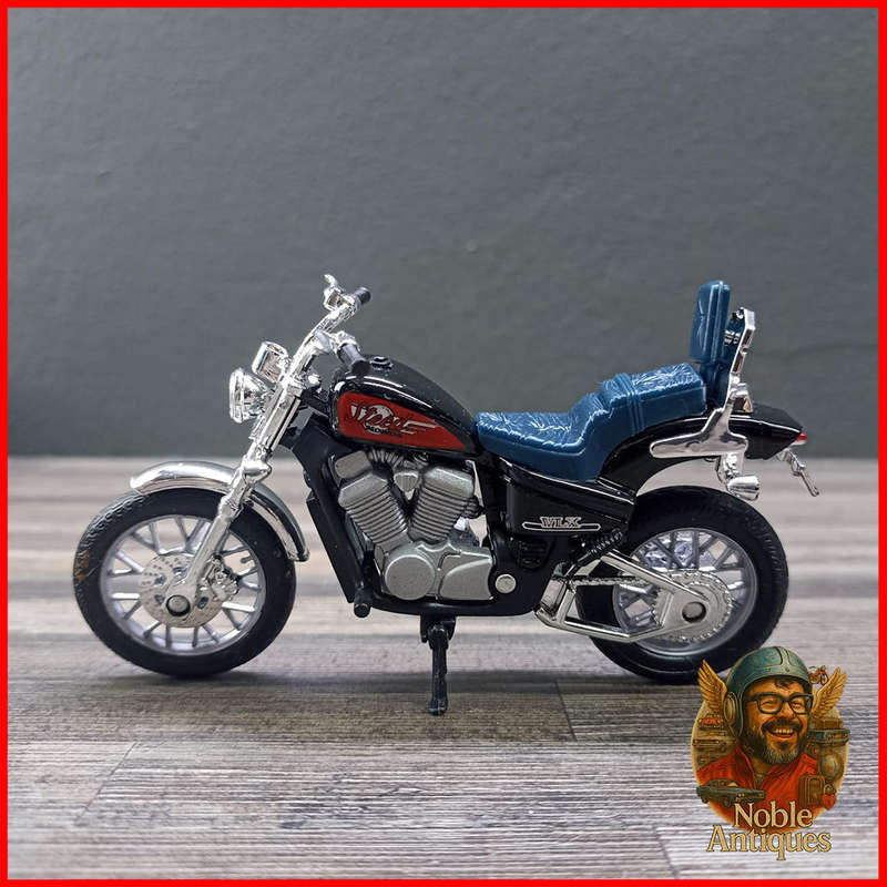 Honda Steed 600 Motorcycle Die-cast Scale 1:18
