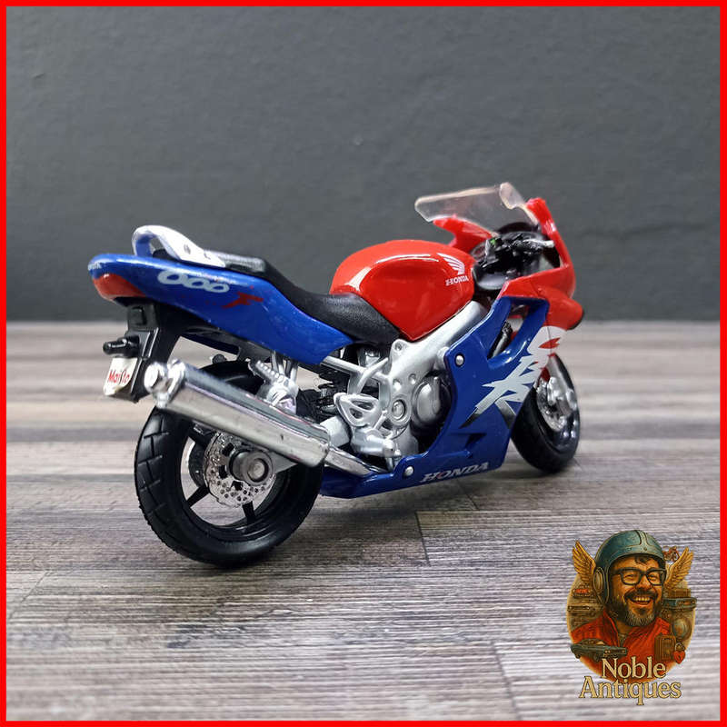 Honda CBR 600F Motorcycle Die-cast Scale 1:18