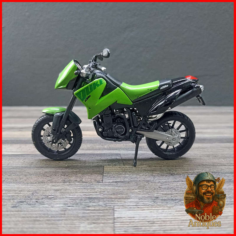 KTM 640 Duke II Motorcycle Die-cast Scale 1:18