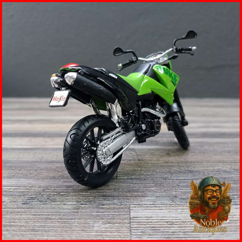 KTM 640 Duke II Motorcycle Die-cast Scale 1:18