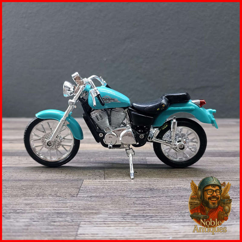 Honda Shadow Motorcycle Die-cast Scale 1:18