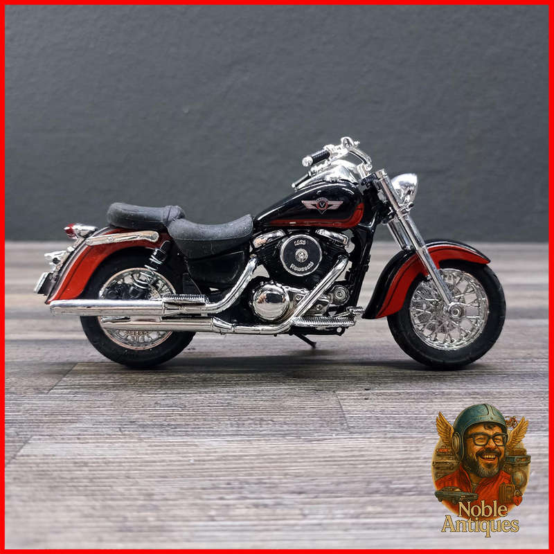 Kawasaki Vulcan 1500 Mean Streak Motorcycle Die-cast Scale 1:18