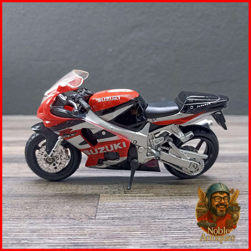 Suzuki GSX-R1000 Motorcycle Die-cast Scale 1:18