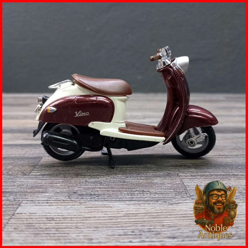 YAMAHA 1999 Vino YJ50R Motorcycle Die-cast Scale 1:18