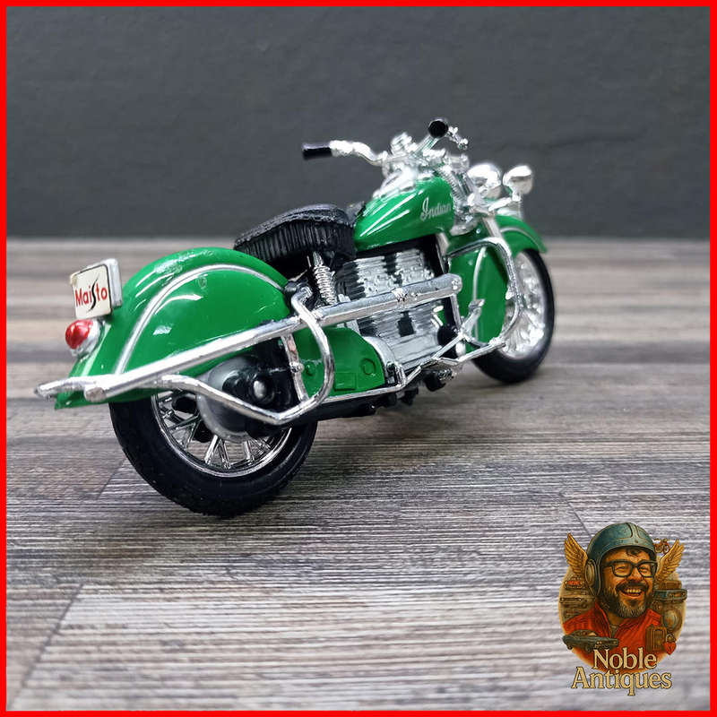 Indian Chief Motorcycle Die-cast Scale 1:18