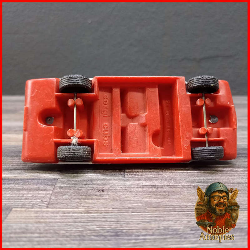 Vintage 1985 Corgi Cubs Police Car