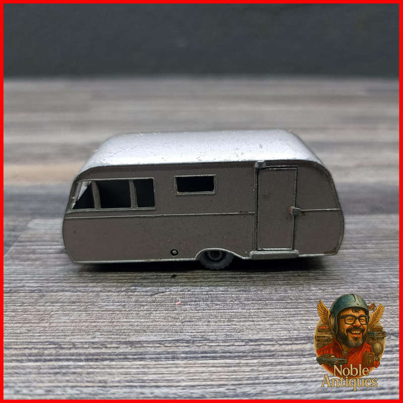 Vintage 1960 Matchbox Lesney 23c Bluebird Dauphine Caravan
