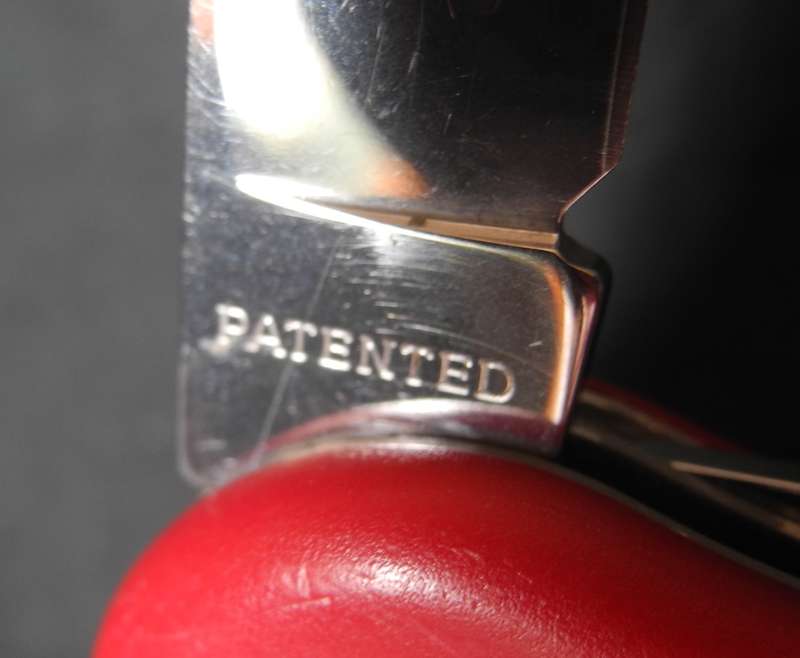 Victorinox Swiss Army Knife - LOCK Blade