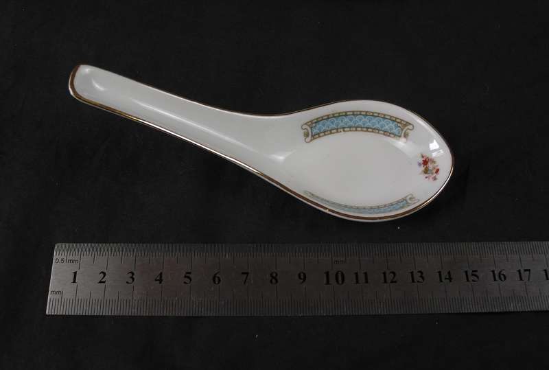 Vintage Chinese Porcelain Tableware Set