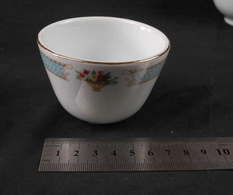 Vintage Chinese Porcelain Tableware Set