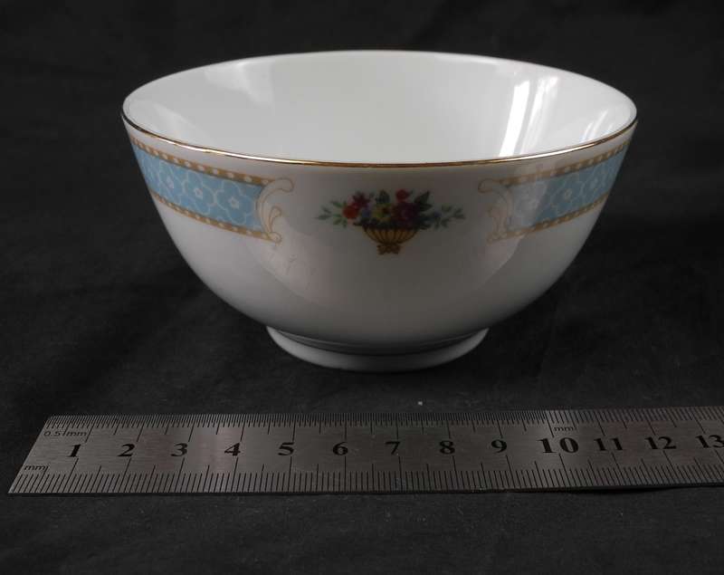 Vintage Chinese Porcelain Tableware Set