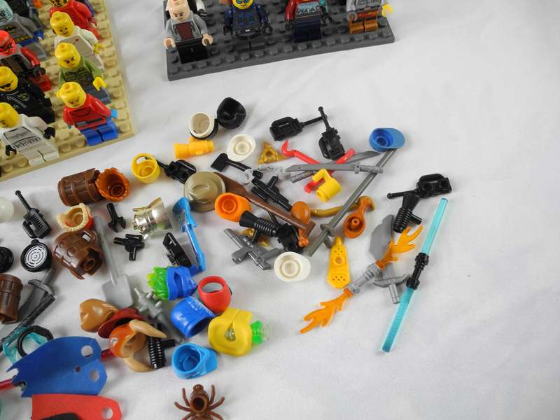 Lego Minifigures Bundle