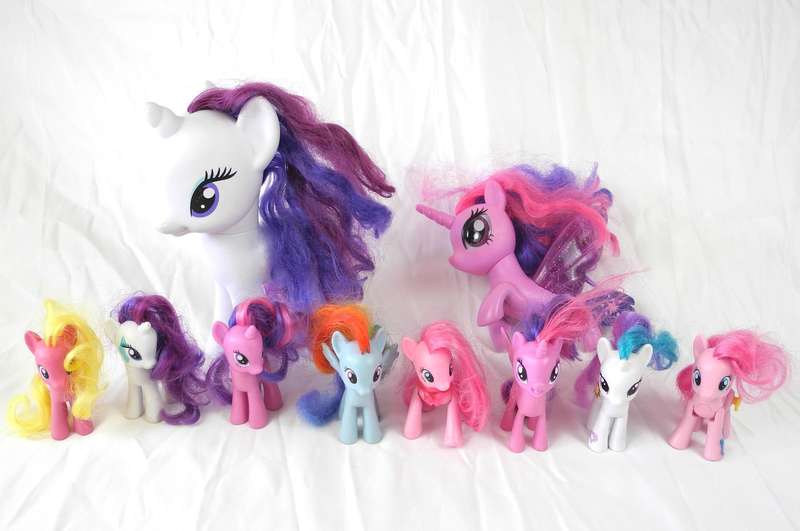 Hasbro My Little Pony Collectables  10 Ponies