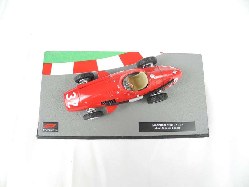 The Atlas Formula One collection - Die-cast Model of Juan Manuel Fangios Maserati 250F 1957