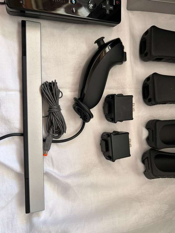 Nintendo Wii Bundle