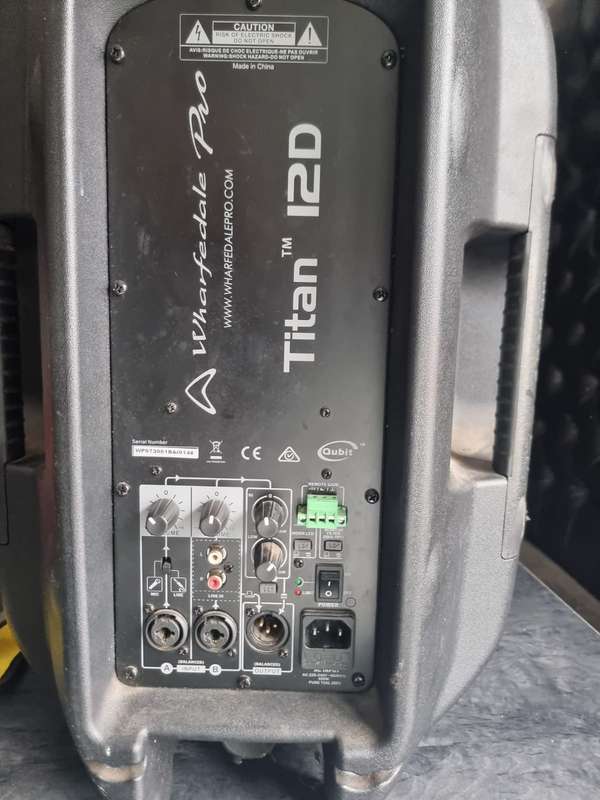 Wharfdale  Titan 12D active PA speaker