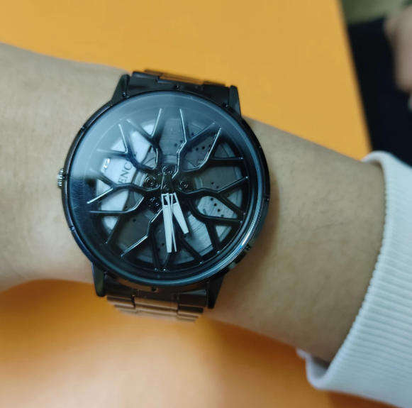 Men's Fashionable Casual Watch with 360° Rotating Bezel - black and White