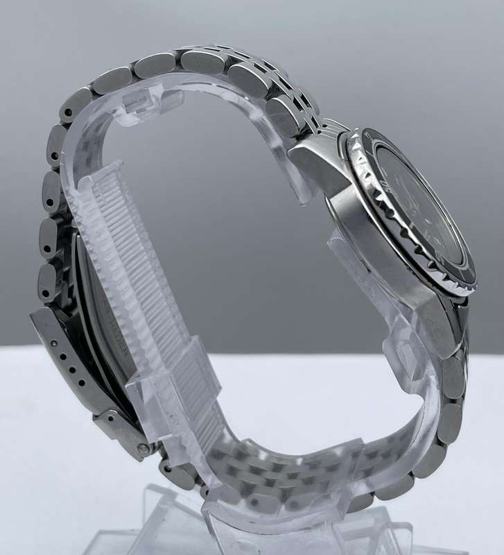 Tag Heuer Professional 200m