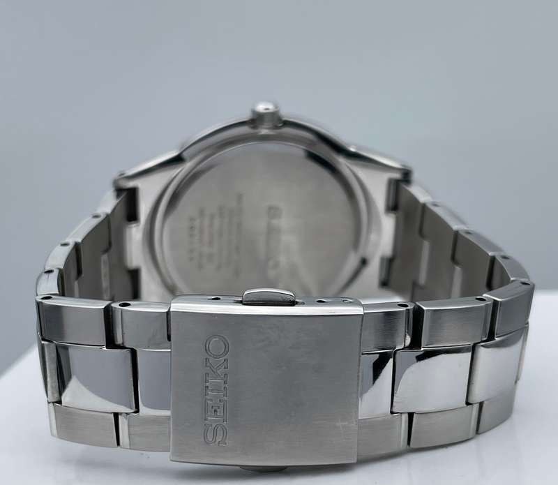 Seiko Quartz Mens watch