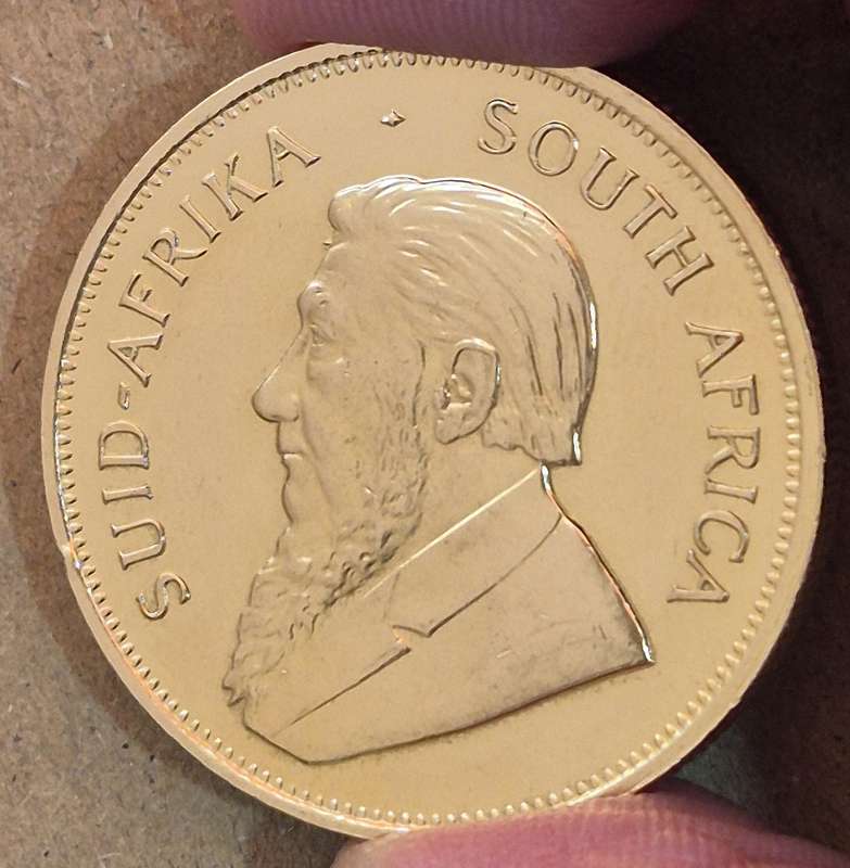 SCARCE 1979 1 Oz Gold Krugerrand (with Capsule)