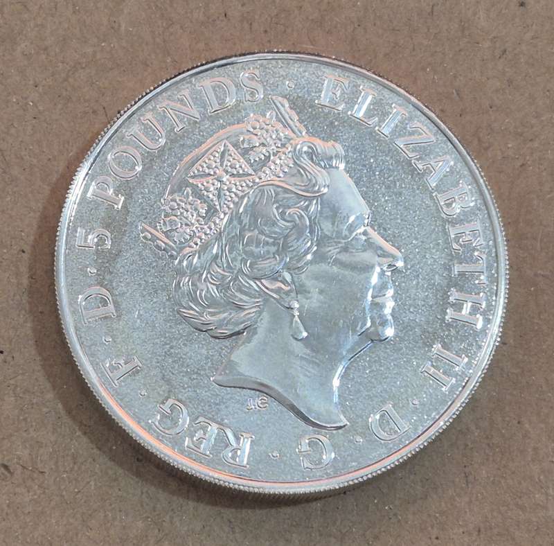 United Kingdom 5 Pounds 2016 Queen's Beasts Lion of England 2 Oz Silver