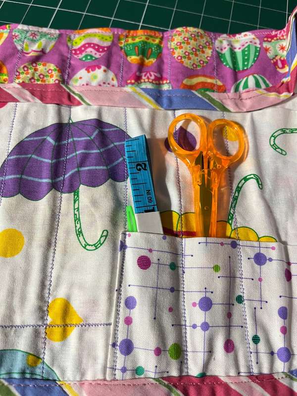 Handmade Roll-Up Crochet Needle Bag with 5 Crochet Hooks, Scissors & Measuring Tape (25cm x 35cm)