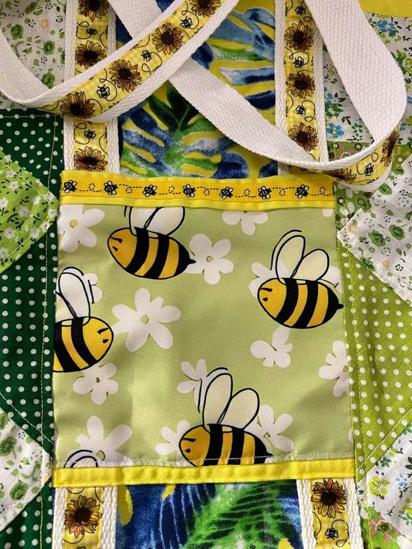 Handmade Detailed One-of-a-kind, Elegant, Multifunctional, Colourful bag. +|- 33cm X 40cm