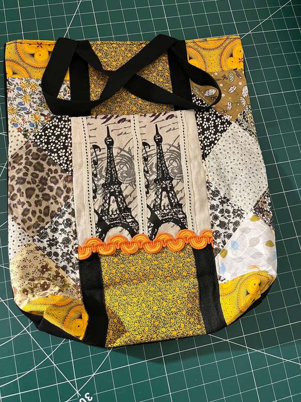 Handmade Detailed One-of-a-kind, Elegant, Multifunctional, Colourful bag. +|- 33cm X 40cm