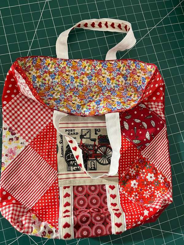 Handmade Detailed One-of-a-kind, Elegant, Multifunctional, Colourful bag. +|- 33cm X 40cm
