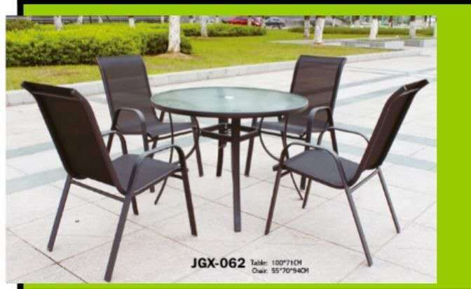 5 Piece Outdoor Table and Chairs
