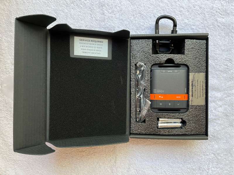 Spot Gen4 Satellite GPS Messenger