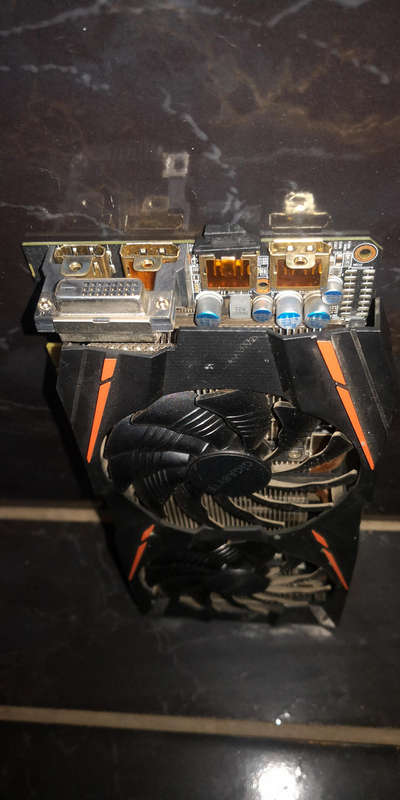 Faulty Rx 570