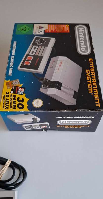 Nintendo Entertainment System /, Nintendo Classic Mini