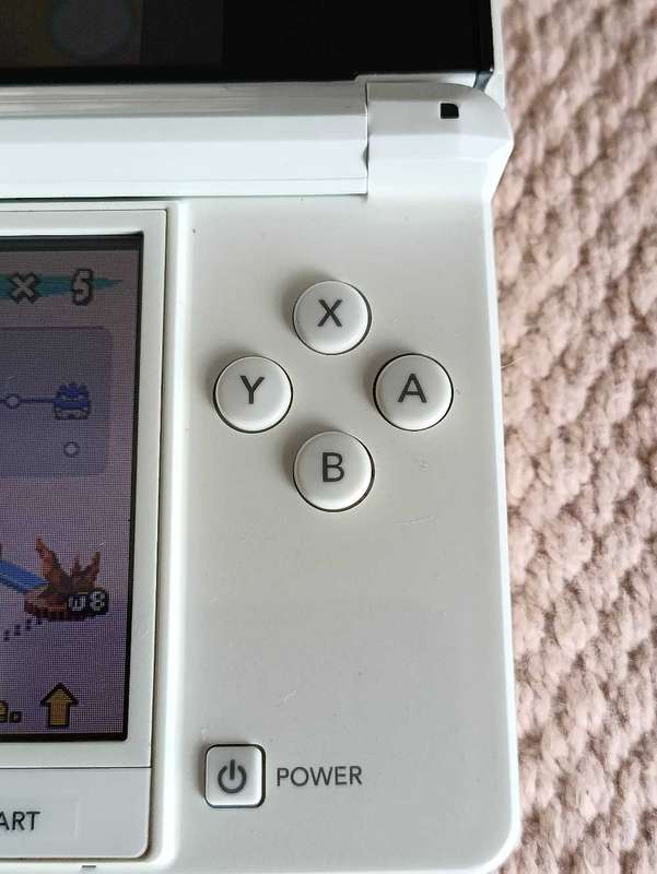 Nintendo 3DS Console Euro Region +Games