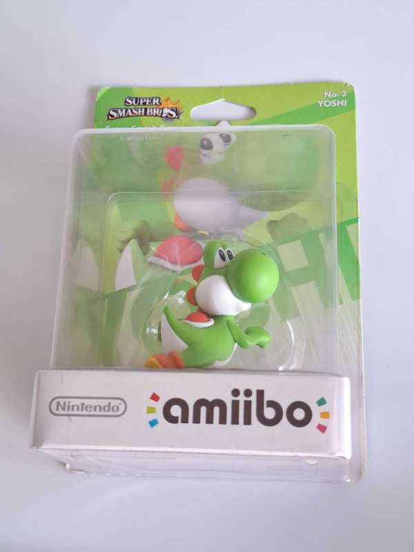 Yoshi No 3 Super Smasbros Collection Amiibo
