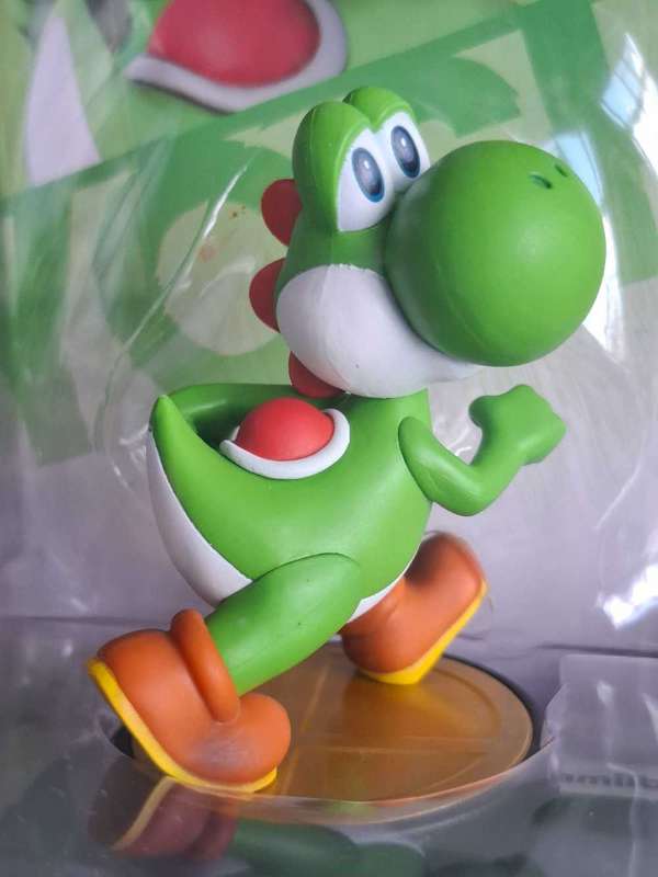 Yoshi No 3 Super Smasbros Collection Amiibo