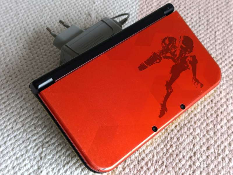 'New' Nintendo 3DS XL Console - Samus (Metroid) Limited Edition