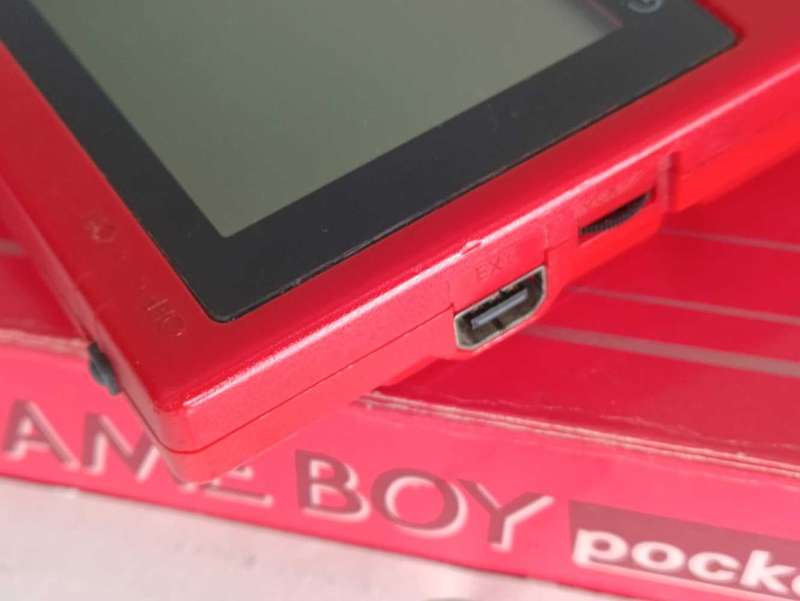 Nintendo Gameboy Pocket Console + Box - Red