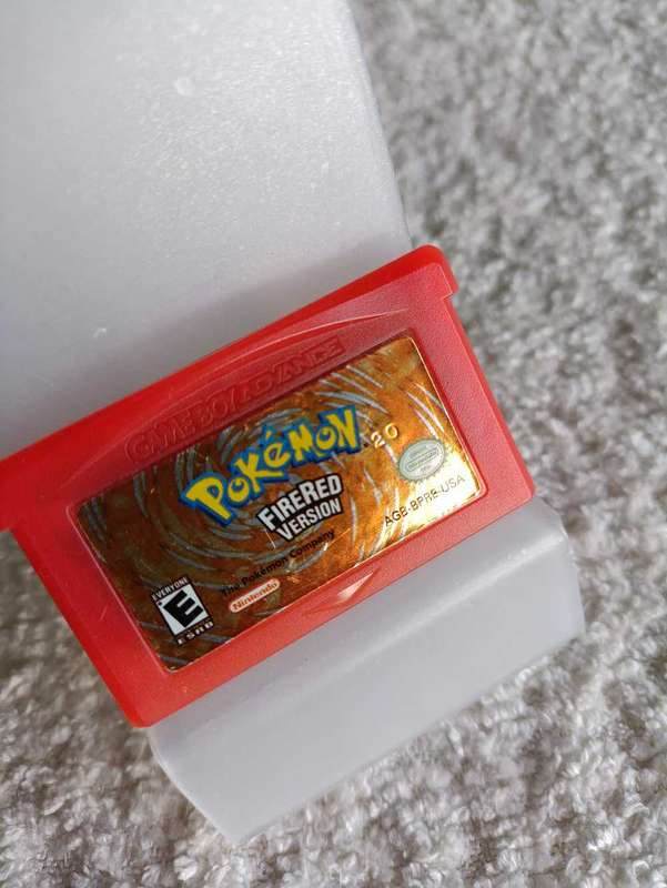 Pokémon Fire Red Version Gameboy Gba