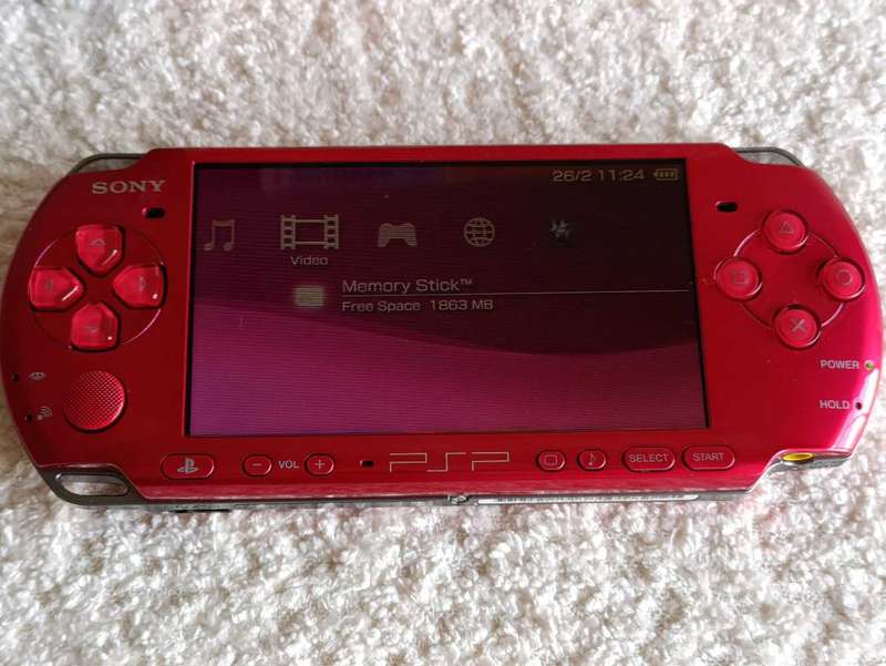 Psp 3004 Red +20 Games