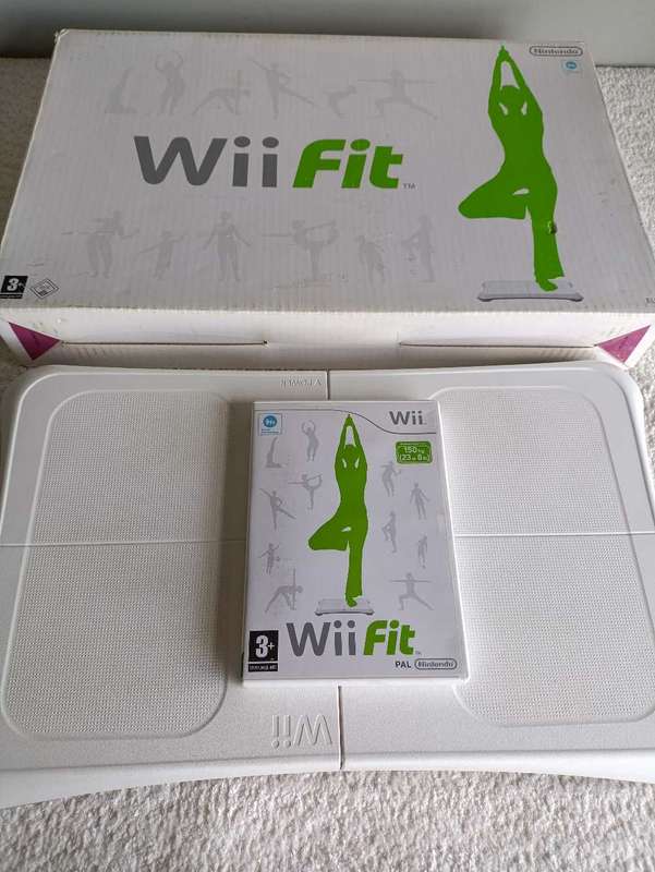 Wii Fit +Wii Balance Board +Box