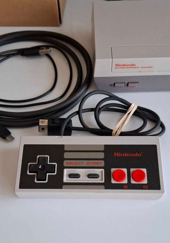 Nintendo Entertainment System /, Nintendo Classic Mini