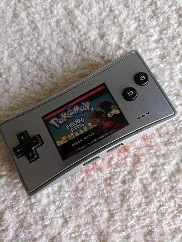 Pokémon Fire Red Version Gameboy Gba