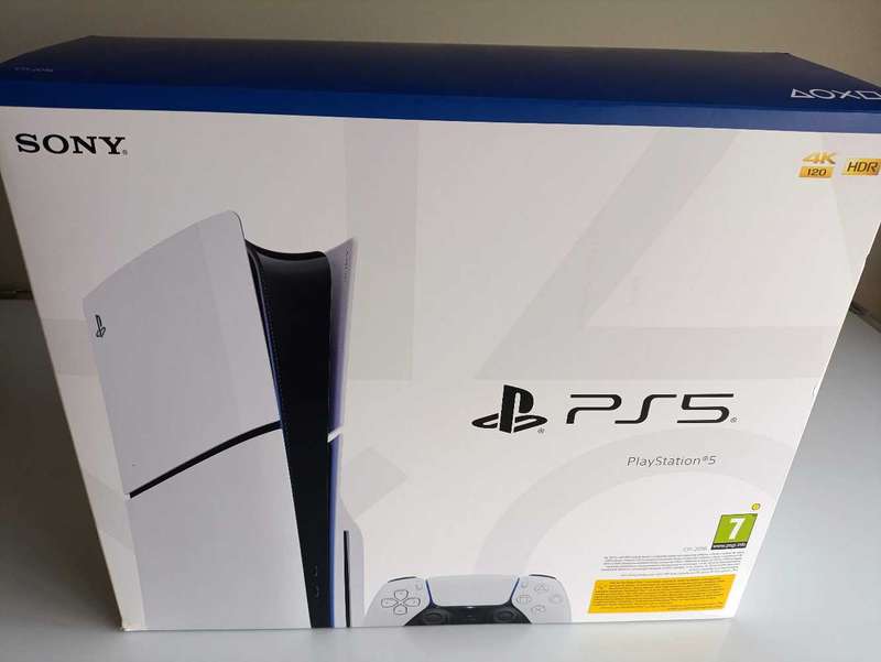 Playstation 5 Slim Disc Edition with Box 1 Tb