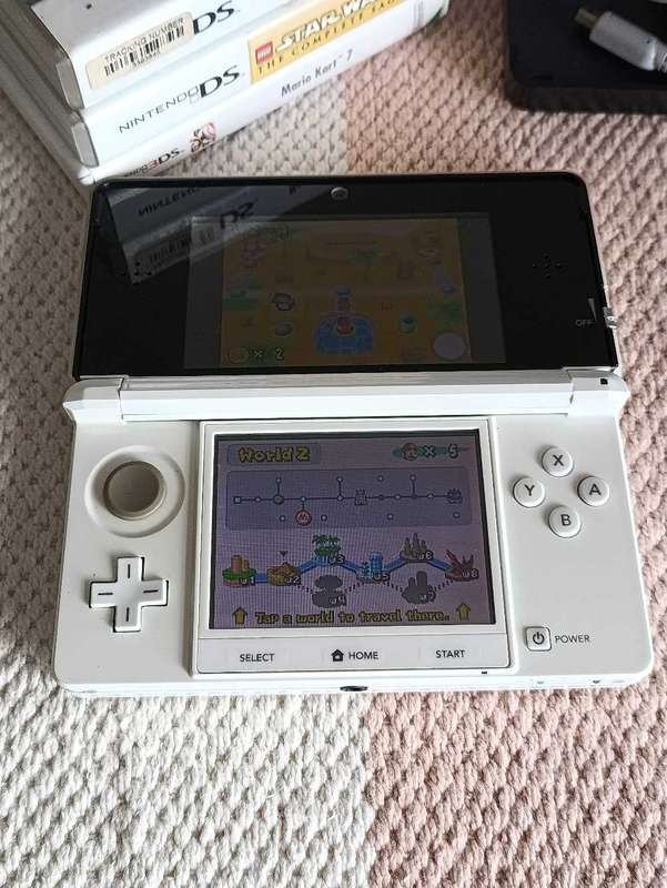 Nintendo 3DS Console Euro Region +Games