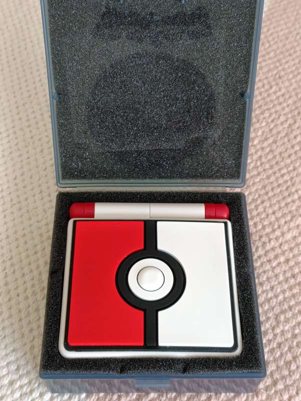 Nintendo Game Boy Advance SP With Original Charger Pokéball Themed