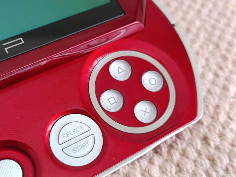 Psp Go Console +Original Charger